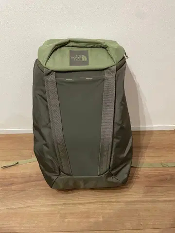 THE NORTH FACE 백팩 올리브 그린