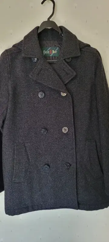 EAST COAST 다크 그레이 피 코트
