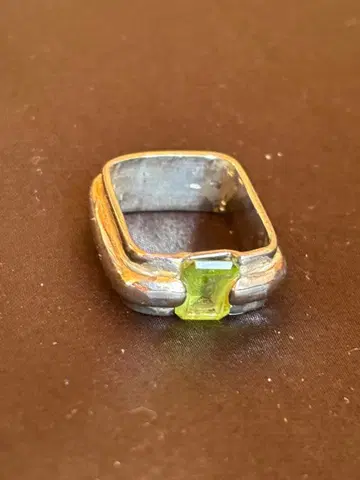 실버 페리오 도트 스퀘어형 반지