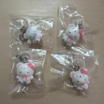 산리오 포근포근 스노우 키티 시나몬