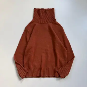 새상품급 MHL. 마가렛호웰 울 린넨 터틀넥 니트 II