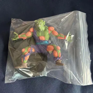 드래곤볼 피콜로 피규어