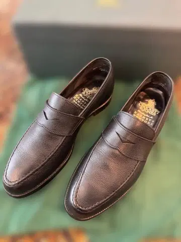 새상품급 바니스뉴욕 별주 크로켓 & 존스 코인 로퍼 블랙