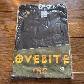 LOVEBITES T셔츠 M사이즈