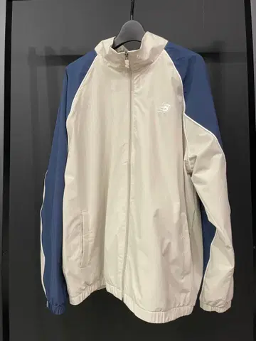 new balance 우븐 트랙 자켓 XL
