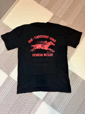 이케조에 켄이치 1000승 기념 사인 포함 T셔츠