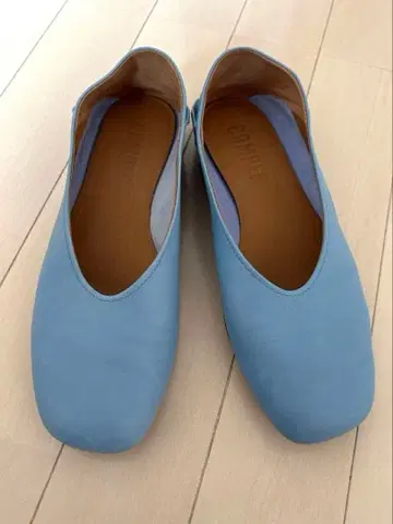 CAMPER 캠퍼 스카이블루 플랫슈즈