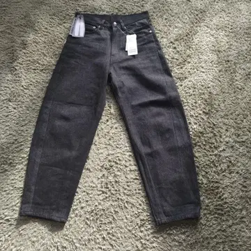 블랙 리지드 데님 S 사이즈 B.C STOCK