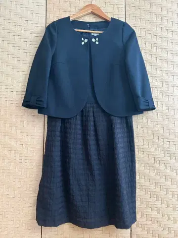 persodea 페르소디어 포멀 셋업 네이비 11AR 사이즈