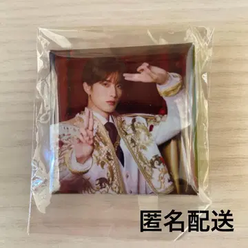 M!LK 한정판 캡슐 토이 스퀘어 캔뱃지 (야마나카 유타로)