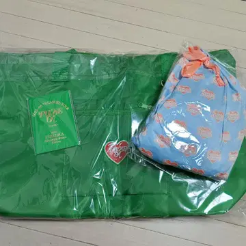 TREASURE 업그레이드 프리미엄 시트 특전 미개봉