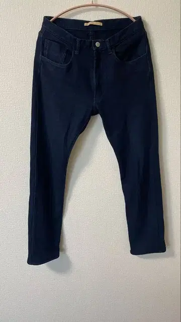 다크 블루 팬츠 슬림핏