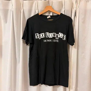 SIX LOUNGE T셔츠(M사이즈)