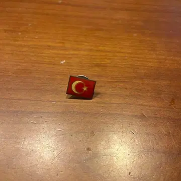 터키 국기 핀 배지