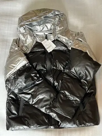 Retro Engine 후드 부착 다운 자켓 M 블랙/실버