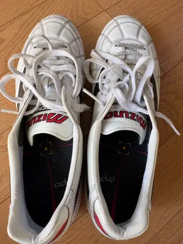 모렐리아 2 JAPAN 27cm 화이트 블랙