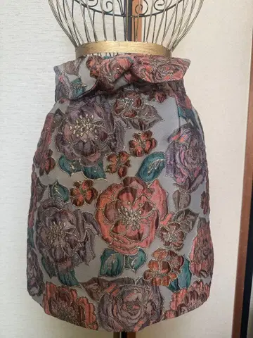 [ Lily Brown ] 릴리 브라운 꽃무늬 리본 미니 스커트