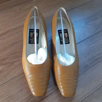 미하마 펌프스 24cm 미사용 새상품