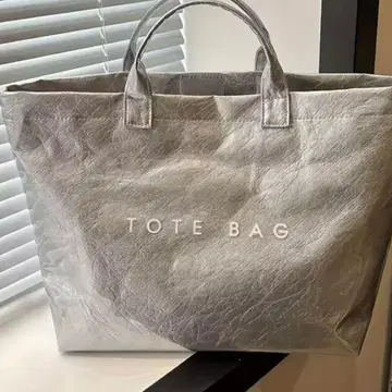 새상품 방수백 발수백 실버 토트백 TOTE BAG 비 오는 날용 가방
