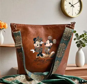 완판템 제조 종료로 구하기 어려움! 인기! 디즈니 미키 미니 숄더백