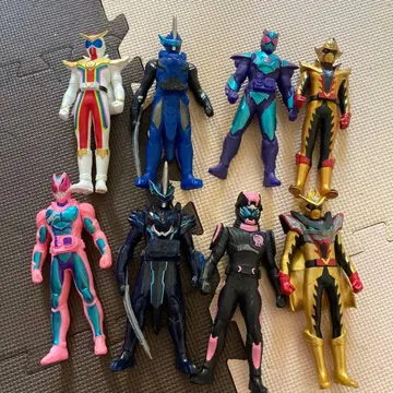 가면라이더 피규어 8체