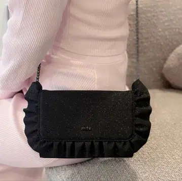 JILTU 질튜 프릴 숄더백