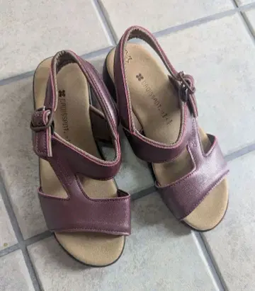 천연 가죽 크루아상 croissant 샌들 LL