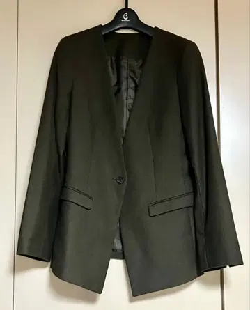 컨디션 최상 유니클로 UNIQLO 울 노카라 자켓 9호 M 모스그린