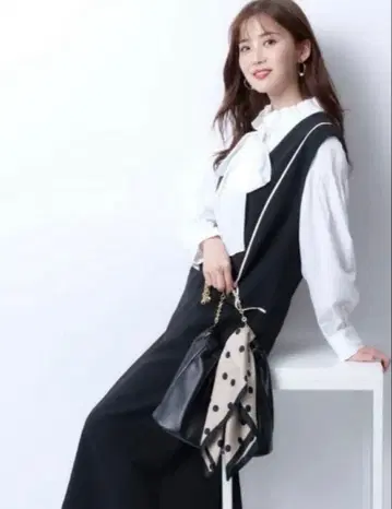 JUSGLITTY 절개 파이핑 점프 스커트