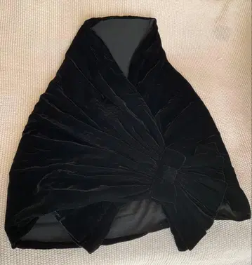 코무사데모도 벨로아 숄 블랙