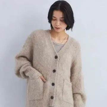 새상품급 그린 라벨 릴랙싱 알파카 샤기 V넥 가디건