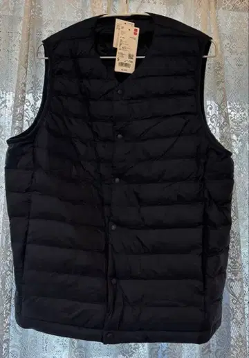 유니클로 남성용 네이비 퀼팅 베스트 S 사이즈