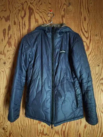 와일드 띵스 WILDTHINGS 리버서블 프리마 로프트 자켓