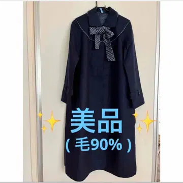 새상품급 롱 코트 후드 부착 네이비 컬러 모 90%