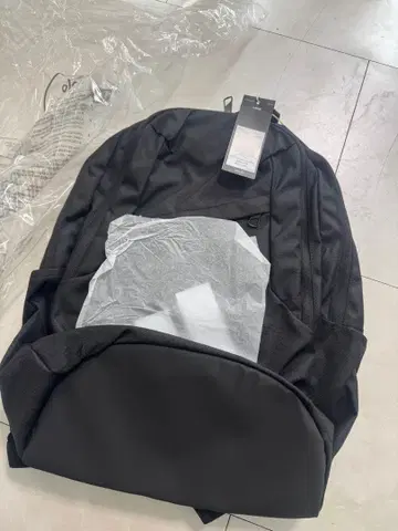 새상품 adidas 백팩