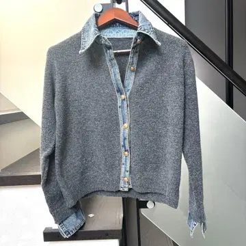 데님 셔츠풍 니트 가디건 그레이