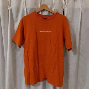 millennium parade 오렌지 T셔츠 (M 사이즈)