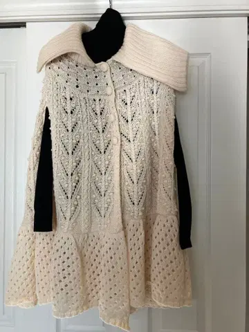 그레이스 콘티넨탈 아이보리 아란 편직 롱 베스트