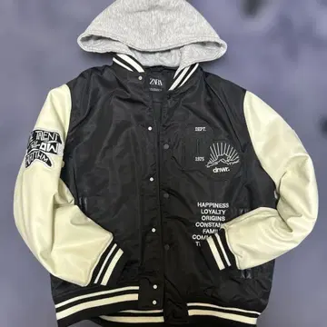 ZARA 바시티 자켓 탈부착 가능 후드