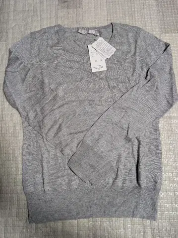 [ 택 포함 새상품 ] 트라디르 그레이 스웨터 실크 캐시미어 니트 36