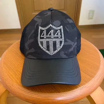 카모 패턴 스톤 장식 캡