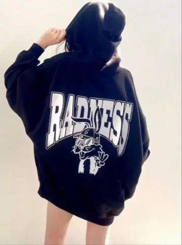 GYDA RADNESS BUNNY 암 리브 BIG 후드티