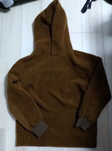 SALUTE HELM 살루트헬름 보아 후드티 울 혼방 풀오버