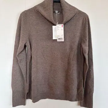 미사용 새상품 택 포함! UNIQLO 캐시미어 100% 터틀넥 스웨터 L