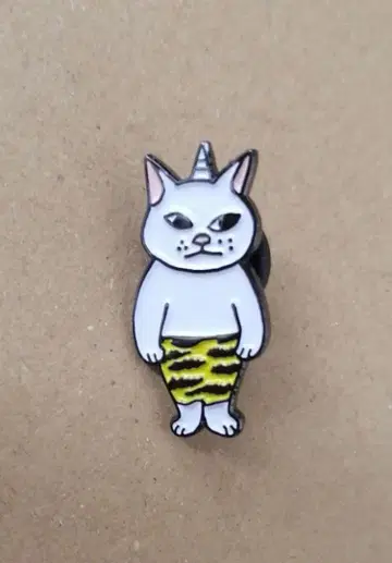 히구치 유코 핀 배지 카미나리님