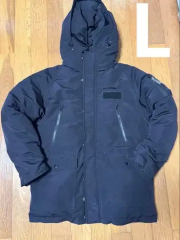 AMPHIBIAN 다운 자켓 L 사이즈 블랙 블랙 앰피비언