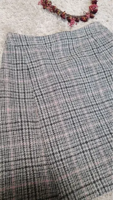 새상품급 la chambre d ine 트위드 체크 스커트