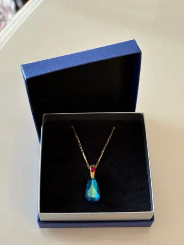 하울의 움직이는 성 스와로브스키 목걸이