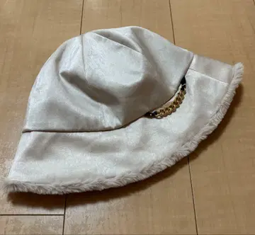 카시라 퍼 버킷햇