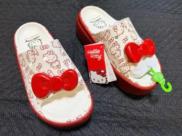 헬로키티 클로그 샌들 M/W 4 통굽